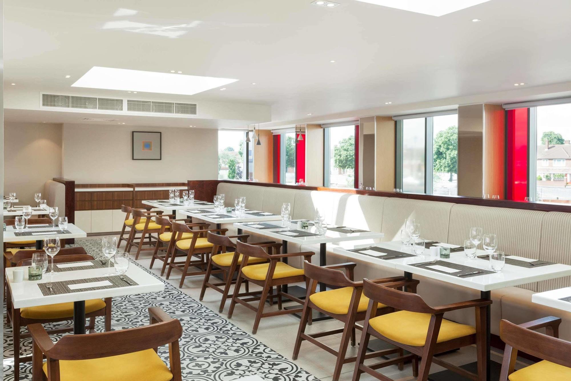 Hyatt Place West London Hayes Hayes  Exterior foto