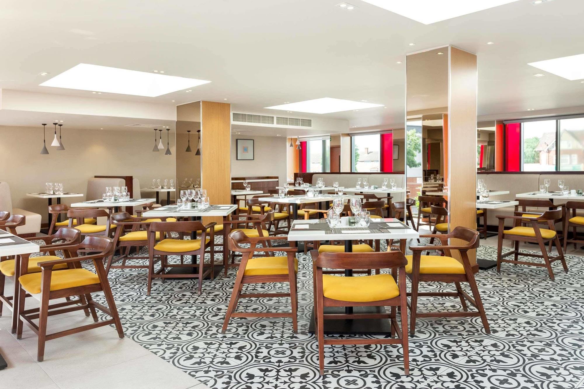 Hyatt Place West London Hayes Hayes  Exterior foto
